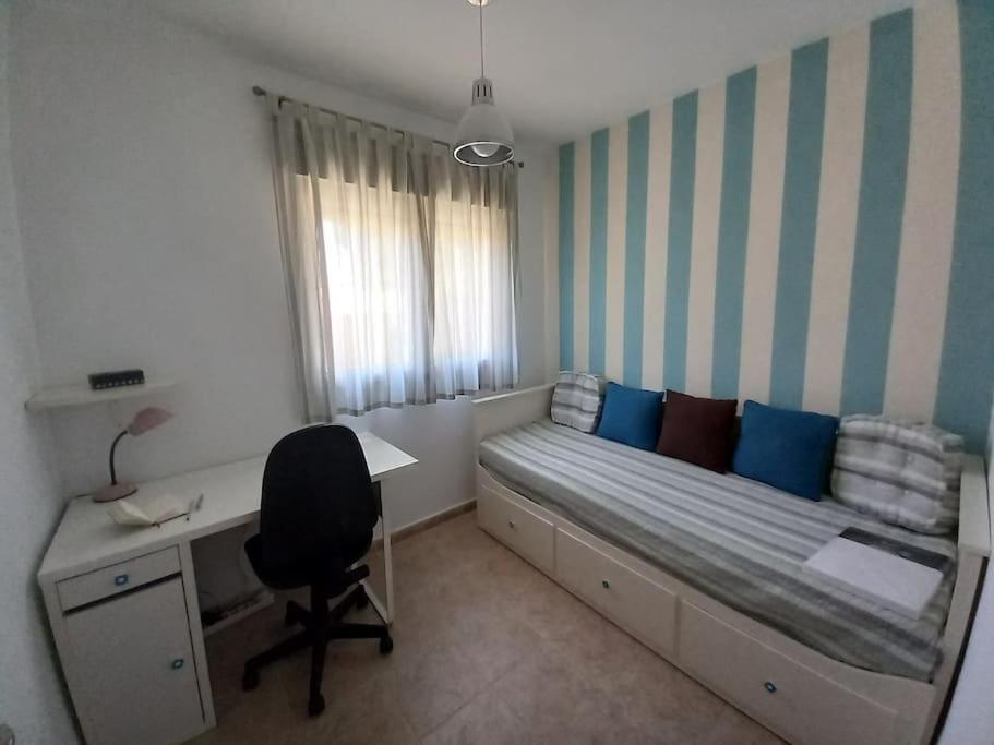 Apartamento Tranquilo Cerca De Zonas Verdes Cieza Exterior photo
